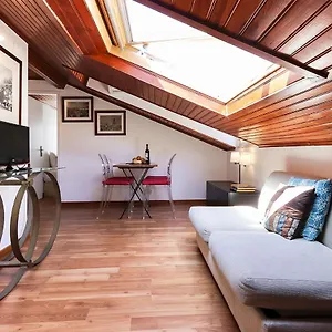 Estrela Design By Homing , Lisboa Portugal